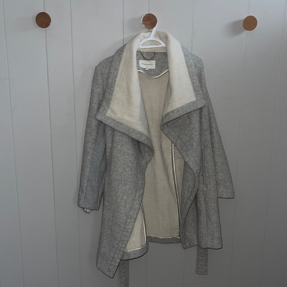 BCBGeneration LONG BELTED JACKET